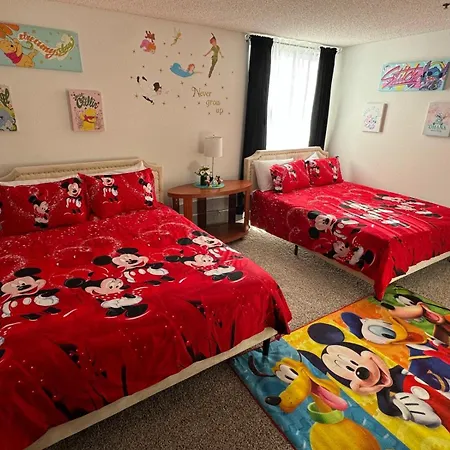 Mario, Disney & Not Themed Loft Universal Studios 10Min Loft Apartment-3
