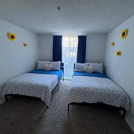 Mario, Disney & Not Themed Loft Universal Studios 10Min Loft Apartment-2